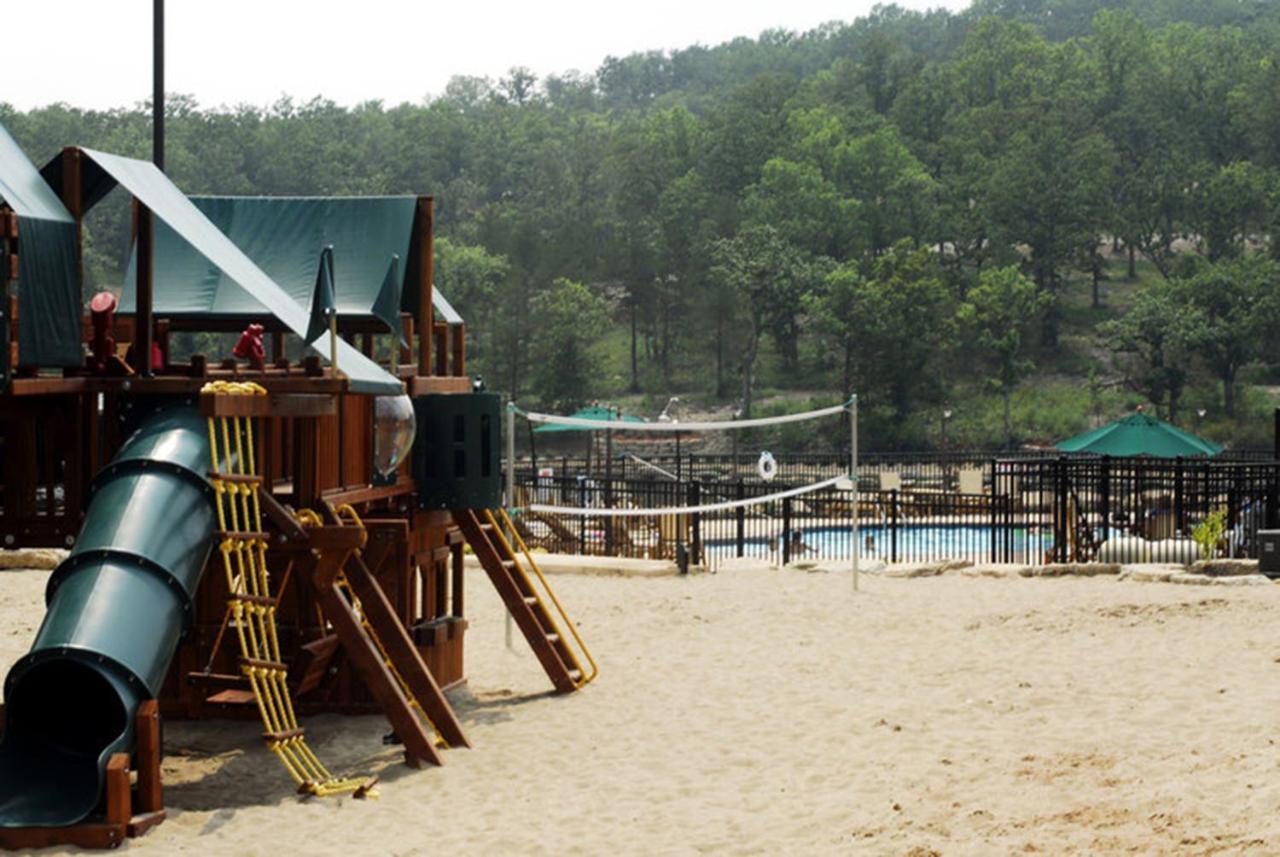 Couples Condo Retreat Overlooking Golf Course Branson West Buitenkant foto