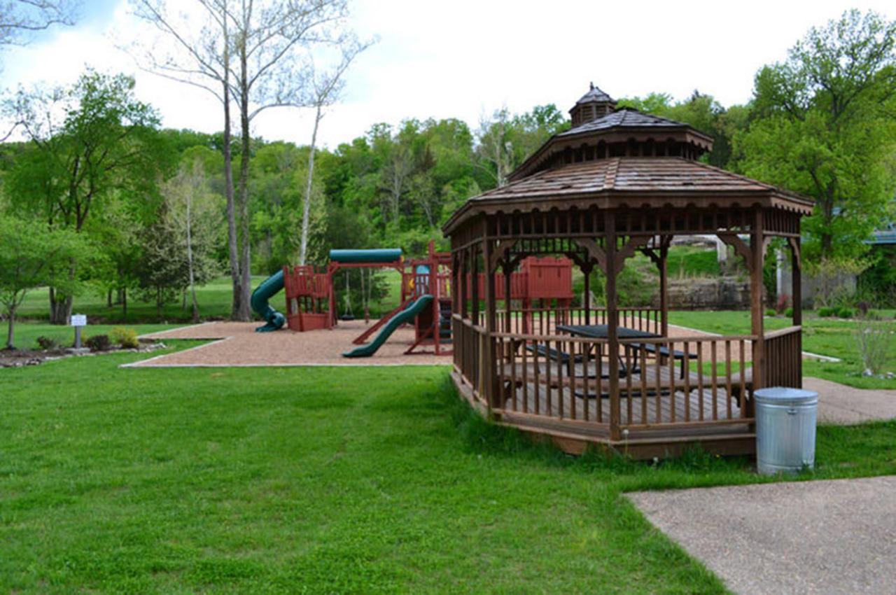 Couples Condo Retreat Overlooking Golf Course Branson West Buitenkant foto